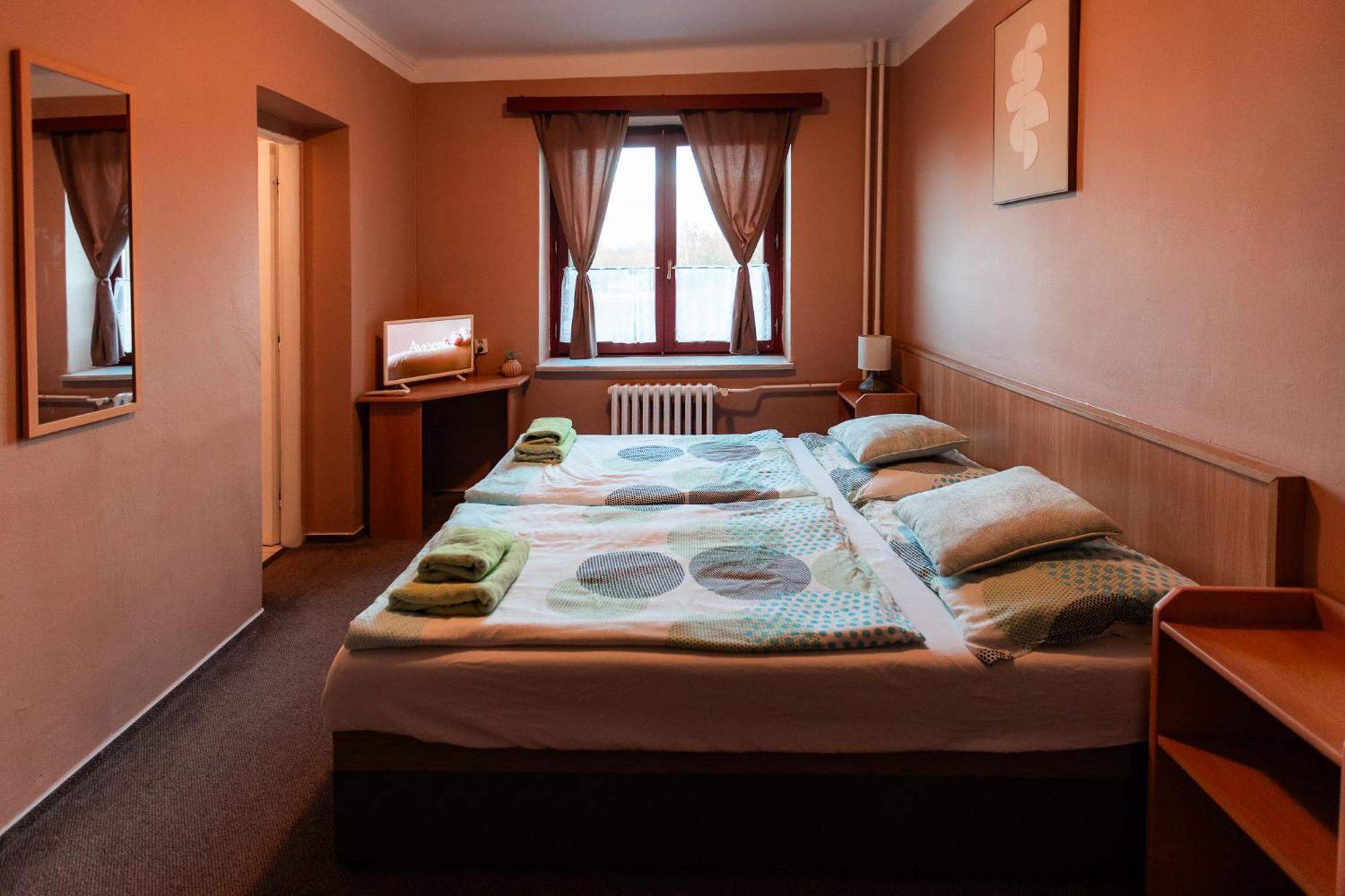 Hotel Rozkos Česká Skalice Zimmer foto
