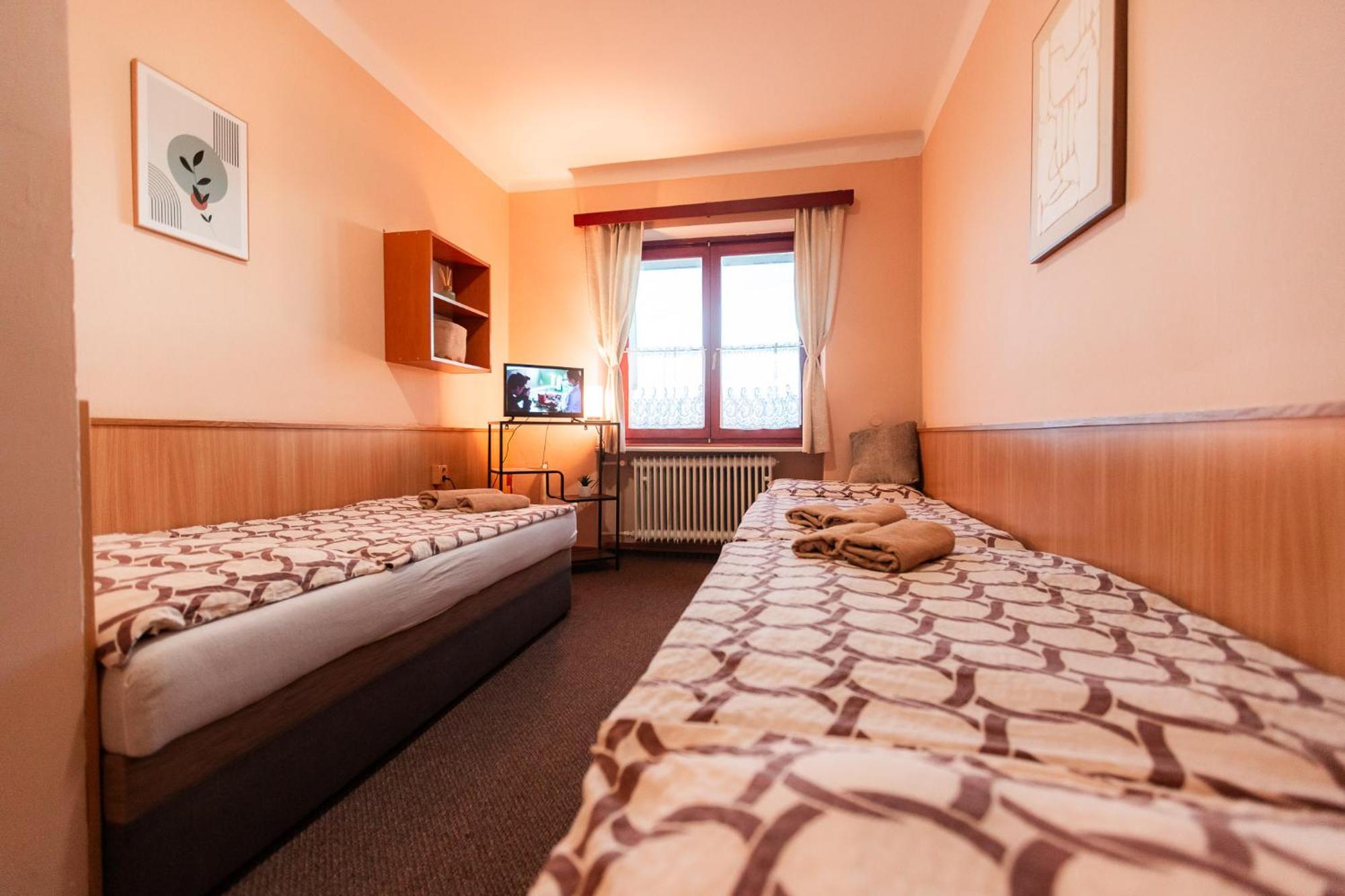 Hotel Rozkos Česká Skalice Zimmer foto