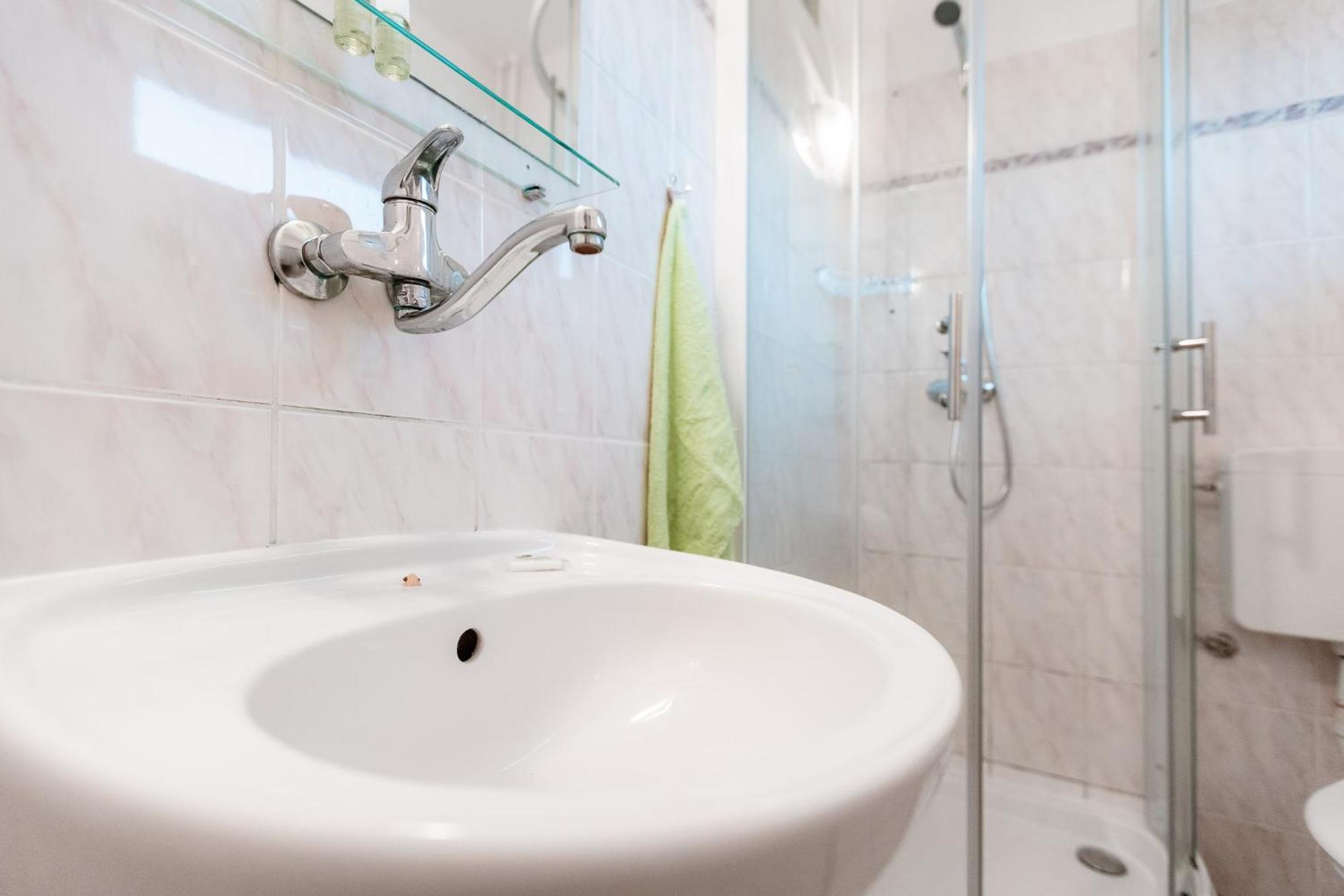 Hotel Rozkos Česká Skalice Zimmer foto